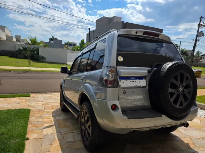 Mitsubishi Pajero TR4 2.0/ 2.0 Flex 16V 4X4 Aut. 2012