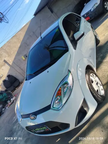 Ford Fiesta S 1.0 8V Flex 5P 2014