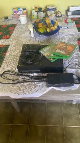 vendo xbox one fat,500 gigas,controle de series x incluso e 3 jogos