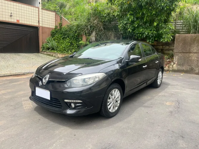 Renault Fluence Sed. Dynamique 2.0 16V Flex Aut. 2016