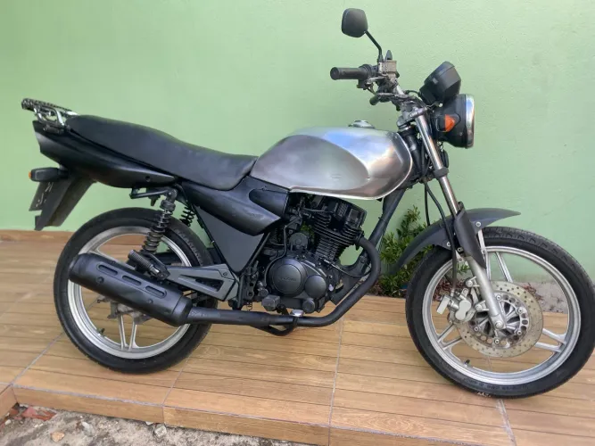 Moto sundown max 125cc para vender ou trocar! Em dias!