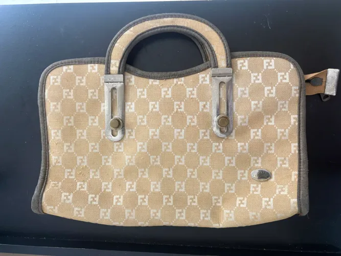 Bolsa Fendi Baguette vintage