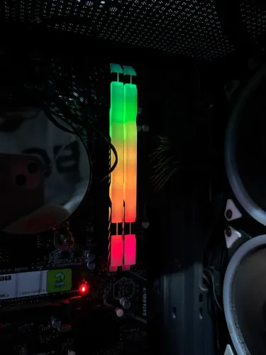 Memória ram RGB 3200mhz 2x8 16GB