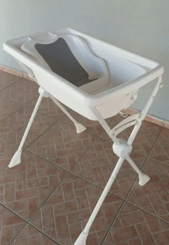 Banheira Burigotto, muito conservada.