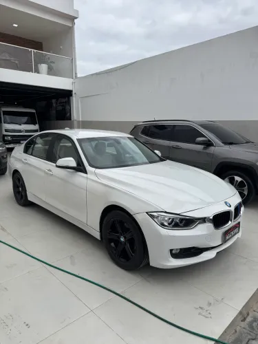 BMW 320I A Modern/sport TB 2.0/a.flex 16V 4P 2014