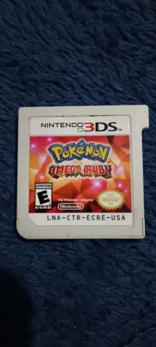 Três Cartuchos de Nintendo 3DS - Pokémon Omega Red, Fire Emblem, Bravely Default