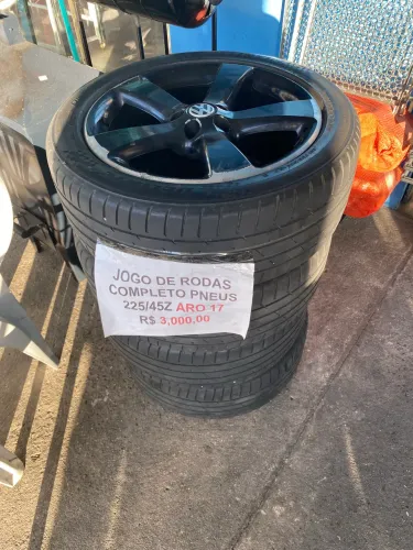Rodas aro 17 com pneus 225/45-17 delinte
