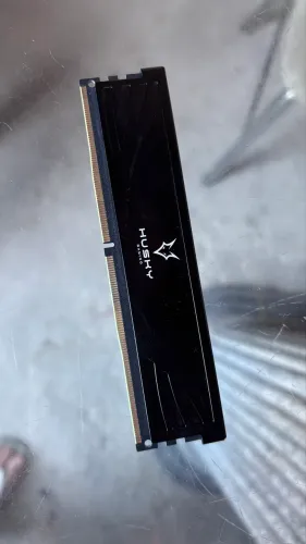 Memória 8gb (tenho 2 und)