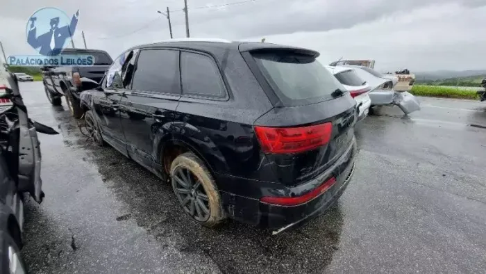 SUCATA Audi Q7 V6 3.0 Turbo Diesel 2017/2018 272 CV DISPONÍVEL PARA RETIRADA DE PEÇAS!!!!!