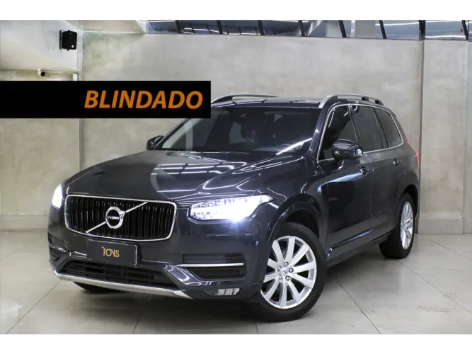 Volvo XC 90 D-5 Momentum 2.0 235cv Diesel 5P 2017