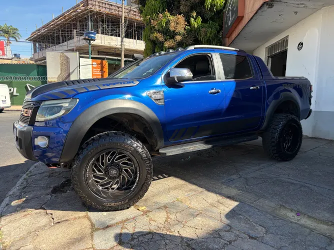 Ford Ranger Limited 3.2 20V 4X4 CD Aut. Dies. 2013