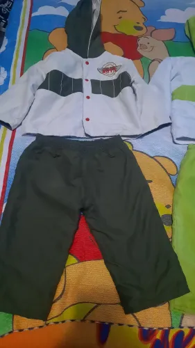 Roupas de criança 