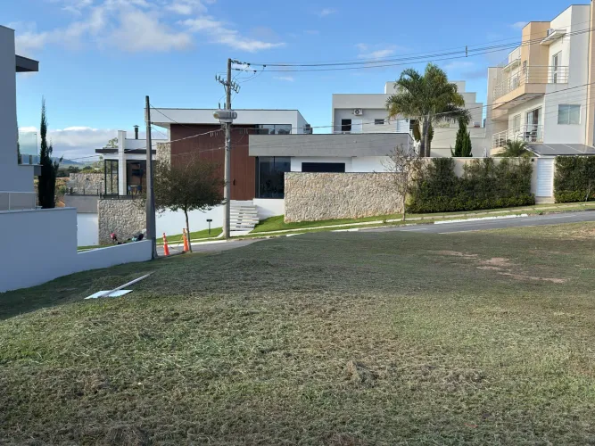 TERRENO CONDOMÍNIO PARQUE ESPLANADA DIRETO COM PROPRIETÁRIO