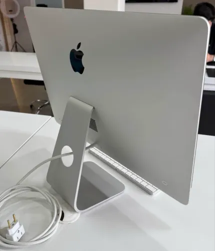 iMac 21.5? 4k Intel i5 1TB SSD 4gb Ram mod. 2017