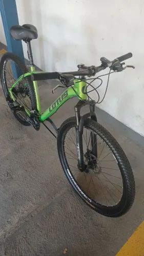 Vendo bicicleta Lotus Aro 29
