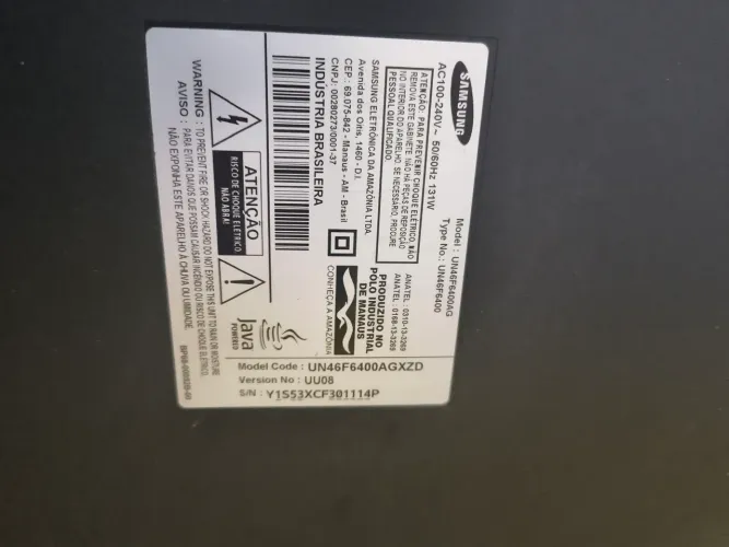 Tv Samsung pra retirar peças ou consertar 