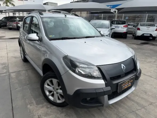 Renault Sandero Stepway Hi-power 1.6 8V 5P 2014