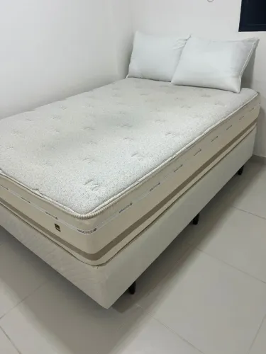 Cama Box Casal Herval Irland, em Molas Maxspring