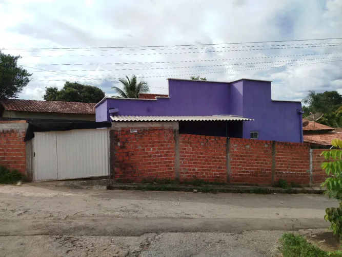Vendo casa barata ! Rua 18 esquina