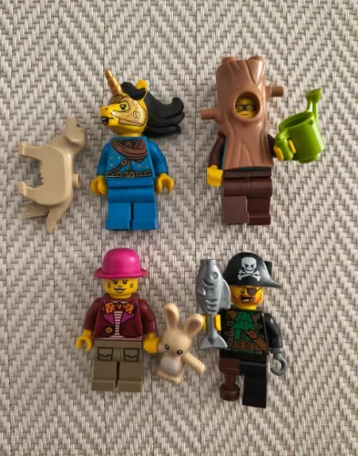 Lote Lego minifiguras com acessórios - original