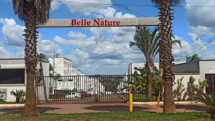 Alugo apto no Belle Nature todo reformado, com cozinha e piso de porcelanato