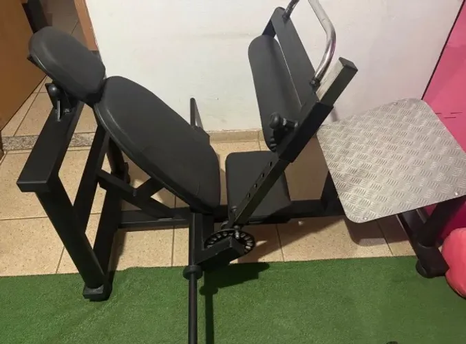 Maquina de academia