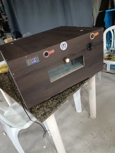 Chocadeira automática 