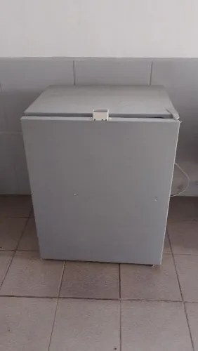 Freezer em ótimo estado 