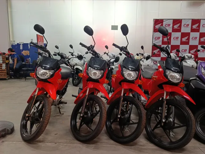 MOTOS A VENDA