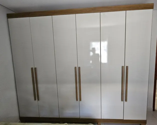 Guarda Roupa