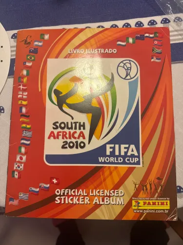 Album Panini original 2010 completo