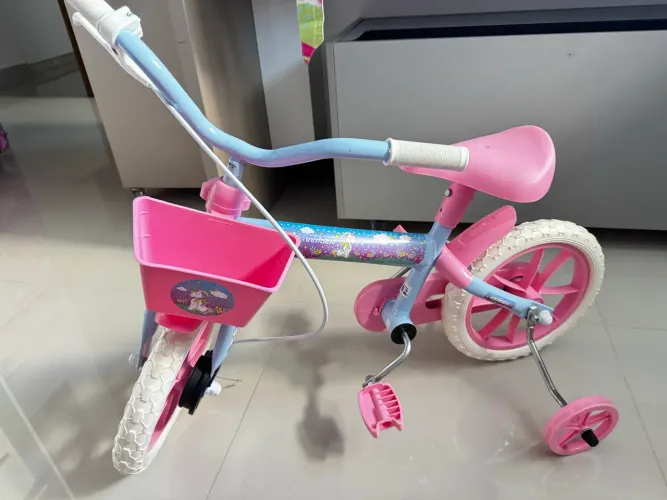 Bicicleta aro 12 nova 