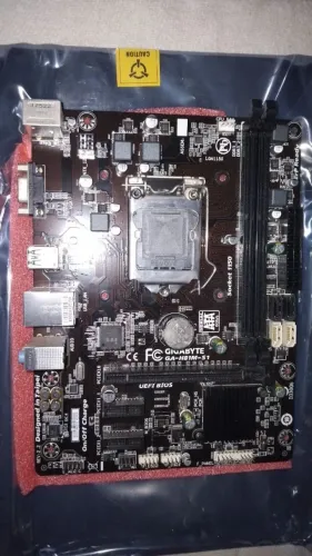 Placa-mãe Com Defeito - Para Peças/Sucata
