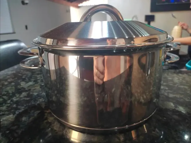 Panela tramontina solar funda em aço inox. 