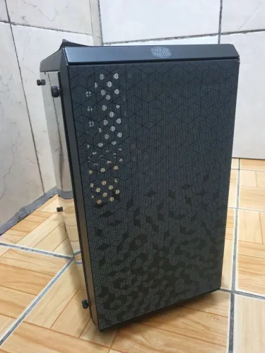 Gabinete gamer Cooler Master