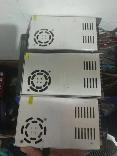 3 FONTES 70 90 E 150AMP 240 OU TROCO POR FONTE USINA OU JFA 70AMP PRA CIMA ACEITO CARTÃO