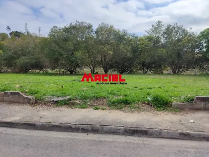 Excelente Terreno no Bairro São Francisco -São José dos Campos