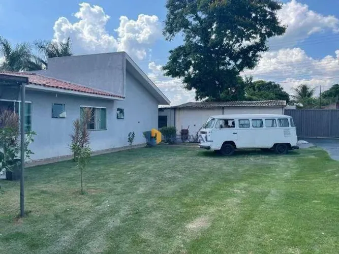 (Aceita troca) Chácara com 3 quartos à venda, 1000 m² por R$ 980.000,00 - Loteamento Bela 