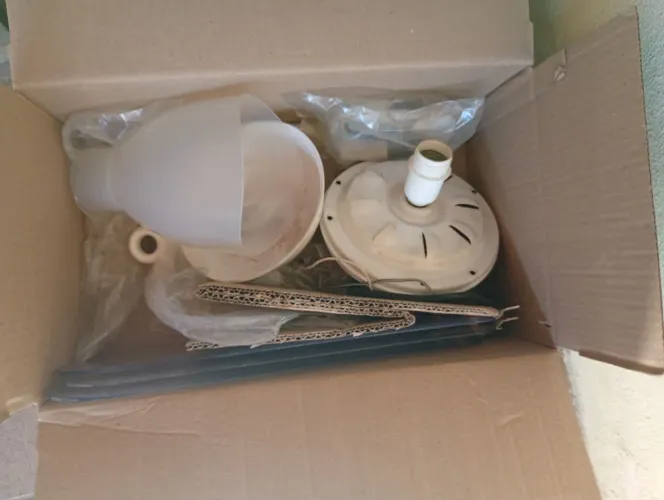 Vendo um ventilador de teto valor 80 reais 
