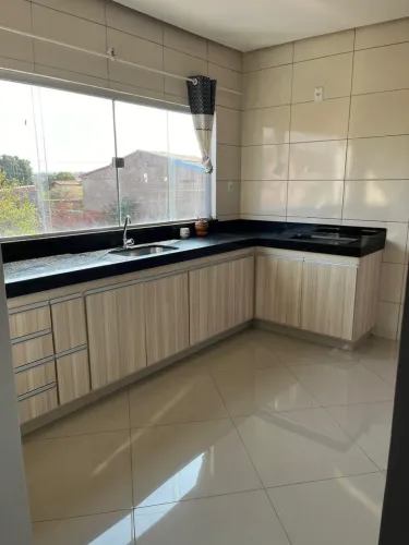 Aluga se casa no Novo Delfino