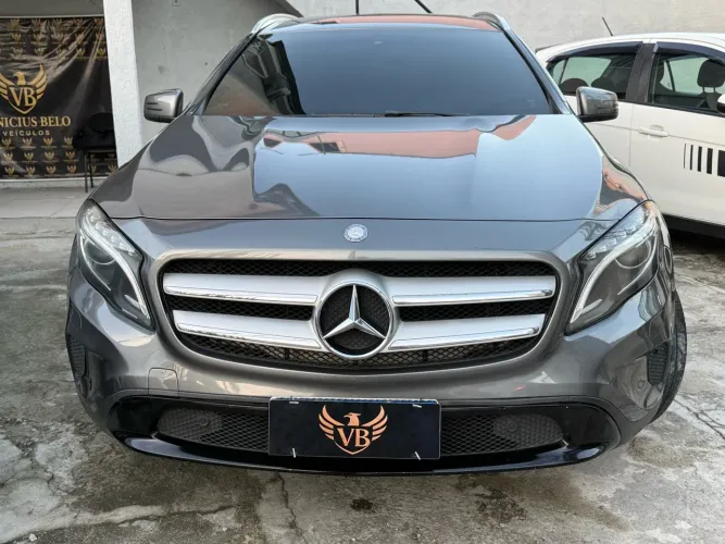 Mercedes-Benz GLA 200 Adv. 1.6/1.6 TB 16V Flex Aut. 2016