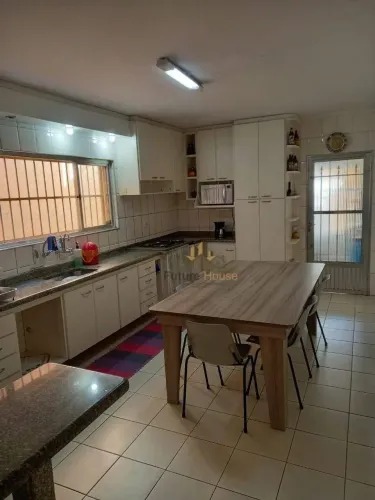 Sobrado para alugar, 192 m² por R$ 4.326,00/mês - Jardim das Flores - Osasco/SP