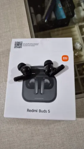 Só fones e caixa Redmi buds 5