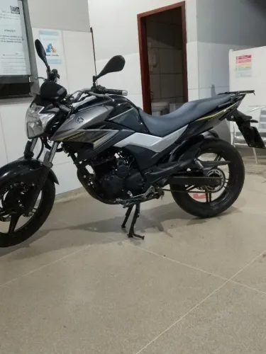 Vende-se 2 fazer 250 ,2017 , e 2013