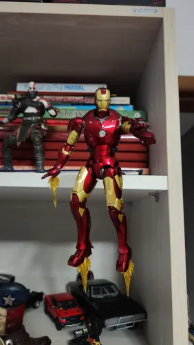 Figura de ação Homem de Ferro Mark III