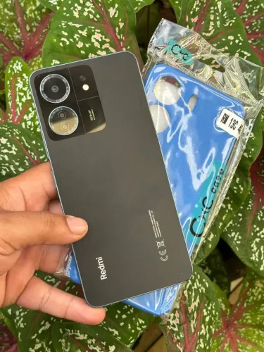 Redmi 13C 5g 256gb pra vender ligeiro!