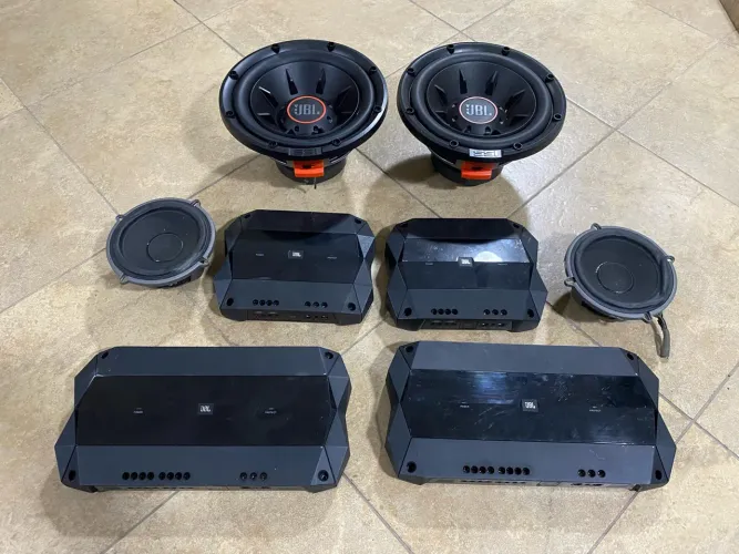 Itens JBL seminovos - som automotivo