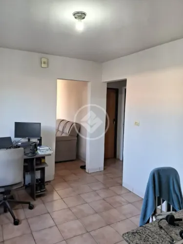 Casa à Venda com 2 Quartos - 240m² - Planalto - Uberlândia/MG codigo: 352087