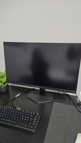 Monitor 27 180hz AOC