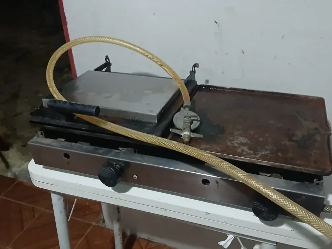 Vendo duas chapas super inteiras 